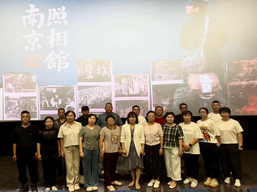 九游体育-光影铸魂忆峥嵘 铭记历史担使命 ——市公路服务中心组织观看红色影片《南